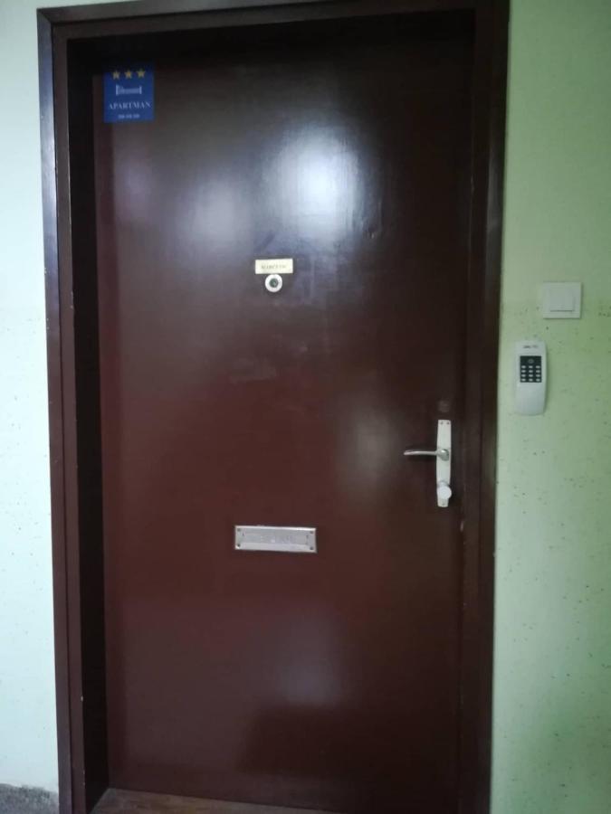Apartman D&D*** Varazdin Bagian luar foto
