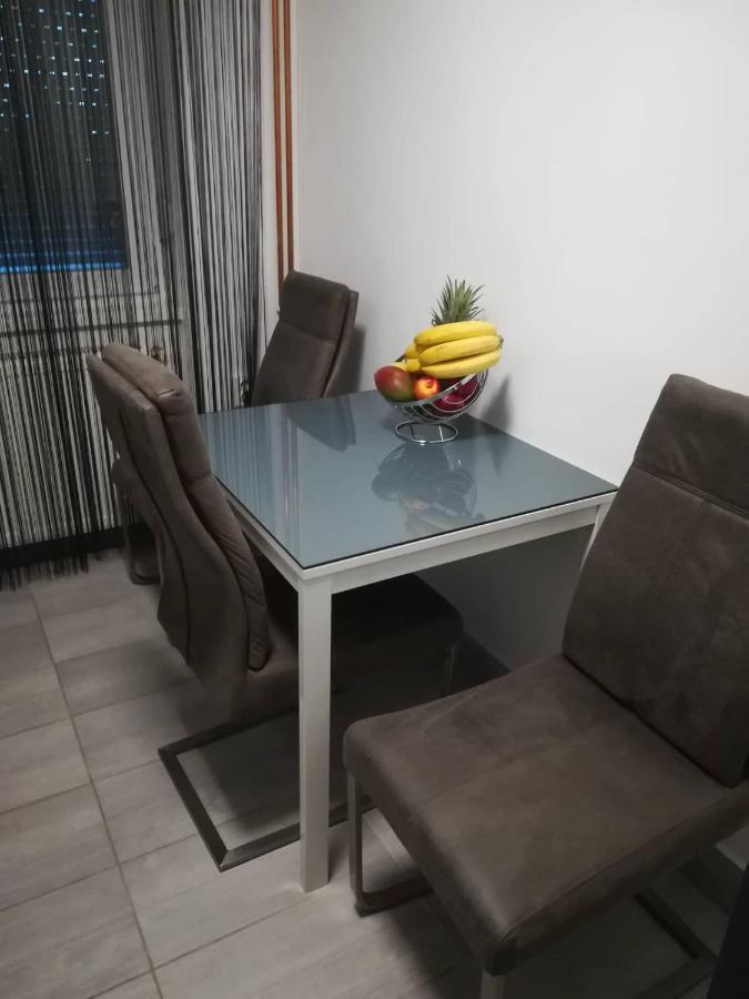 Apartman D&D*** Varazdin Bagian luar foto