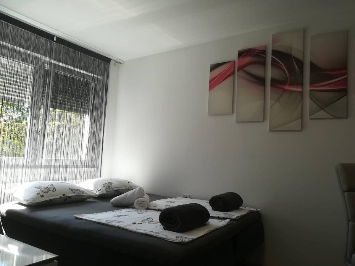 Apartman D&D*** Varazdin Bagian luar foto