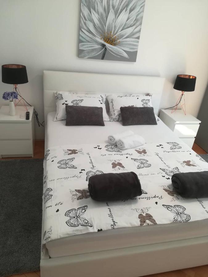 Apartman D&D*** Varazdin Bagian luar foto