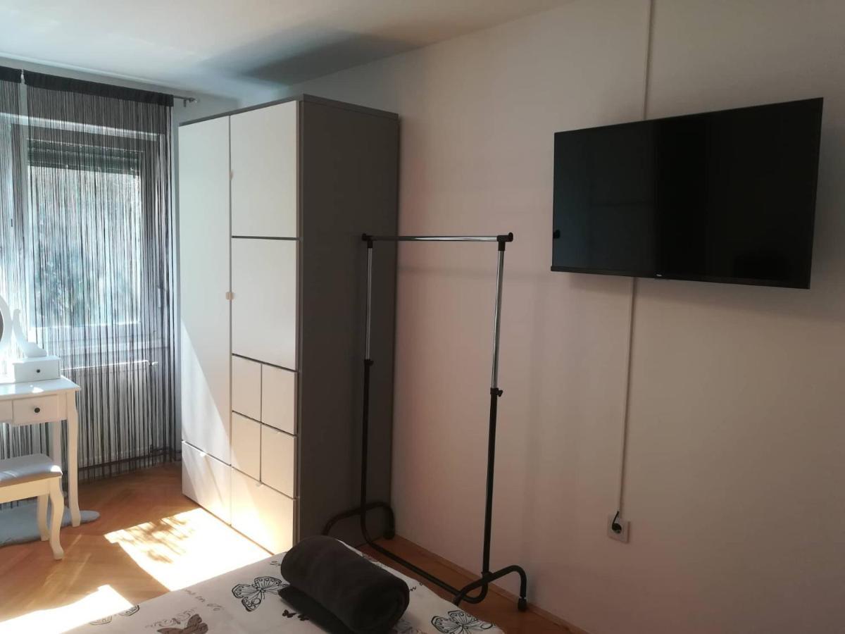 Apartman D&D*** Varazdin Bagian luar foto